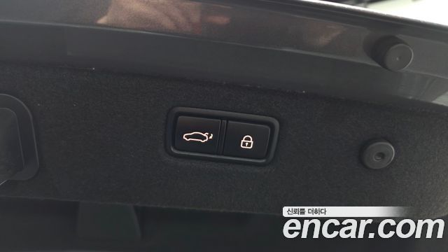 Genesis G70 2019 — photo 20