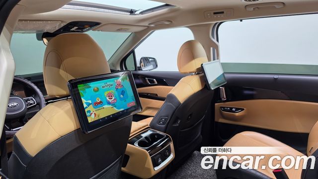 Kia Canival 2021 — photo 12