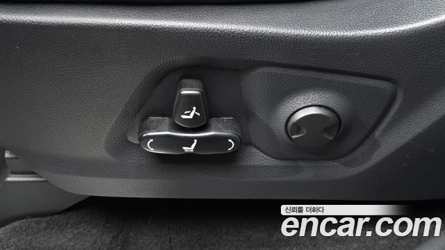 KG Mobility Rexton 2021 — photo 31