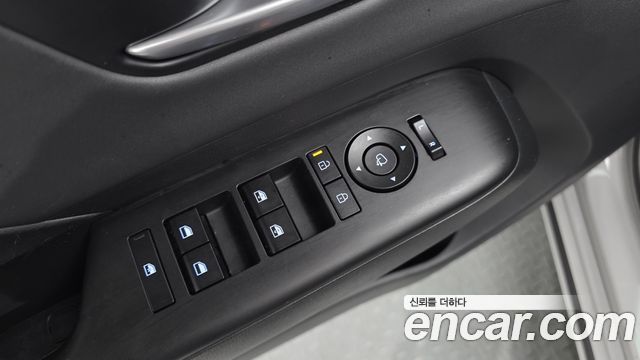 Hyundai Kona 2025 — photo 29