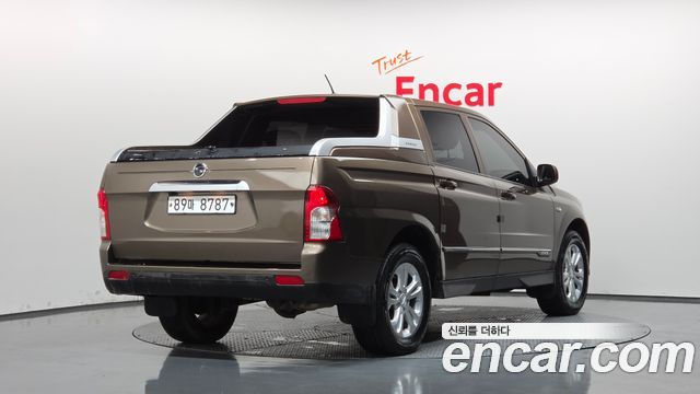 KG Mobility KORANDO 2015 — photo 2