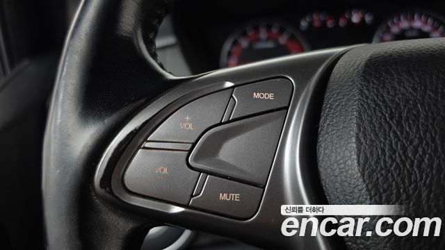 KG Mobility KORANDO 2015 — photo 21