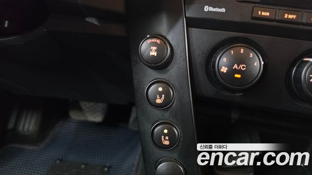 KG Mobility KORANDO 2015 — photo 25