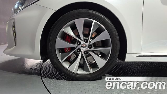Kia K5 2018 — photo 5