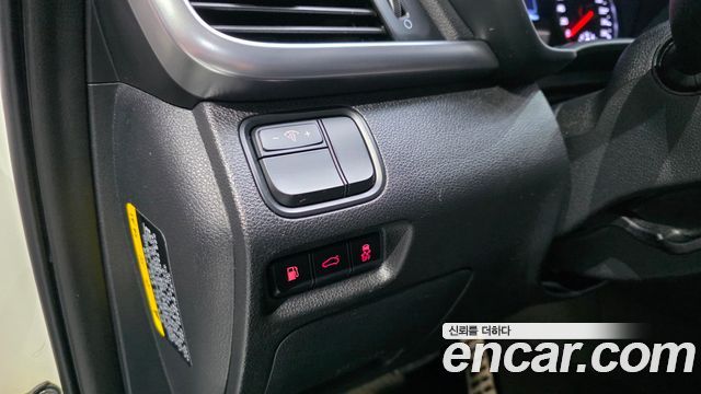 Kia K5 2018 — photo 12