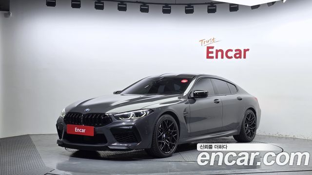 BMW M8 2020 — photo 3