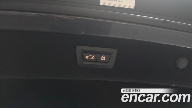 BMW M8 2020 — photo 19