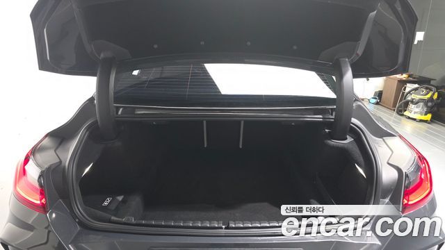 BMW M8 2020 — photo 20