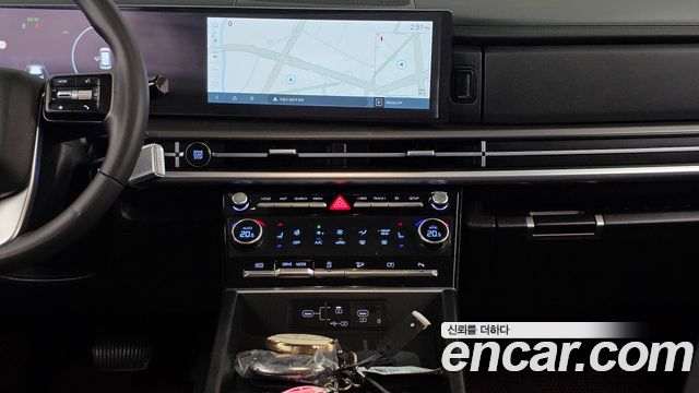 Hyundai Santafe 2024 — photo 20