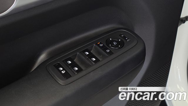 Hyundai Santafe 2024 — photo 30