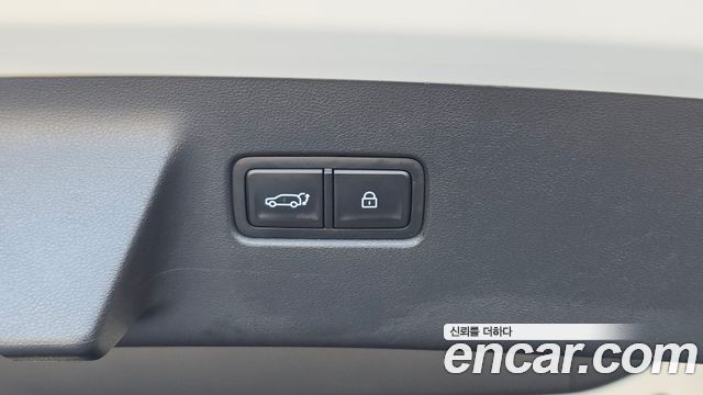 Hyundai Santafe 2024 — photo 33