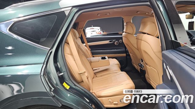 Genesis GV80 2022 — photo 17