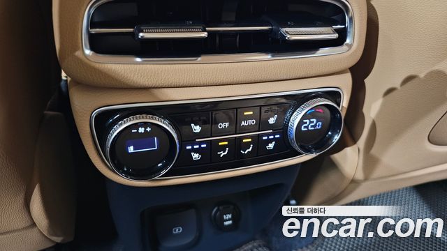 Genesis GV80 2022 — photo 37