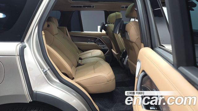Land Rover Range Rover 2026 — photo 12