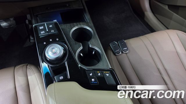 Kia K8 2022 — photo 9