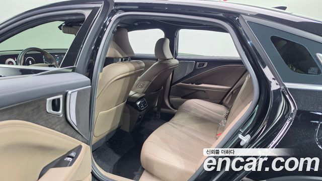 Kia K8 2022 — photo 11