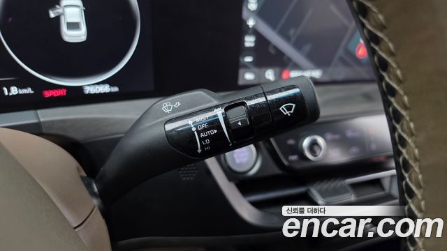 Kia K8 2022 — photo 18