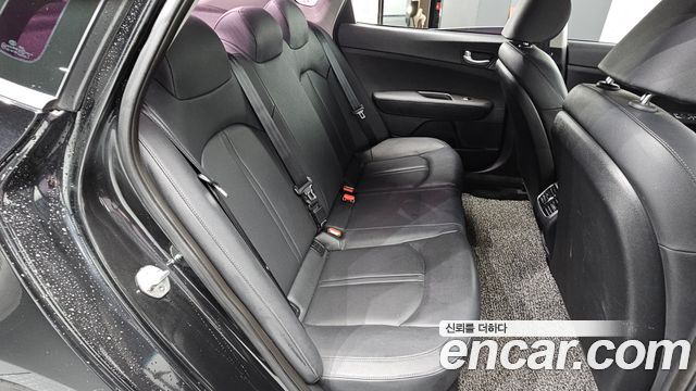 Kia K5 2019 — photo 17