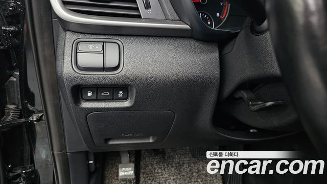 Kia K5 2019 — photo 24