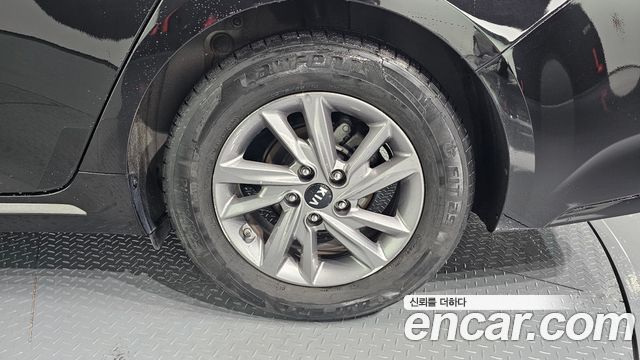 Kia K5 2019 — photo 7