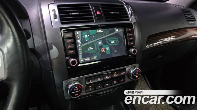Kia Mohave 2017 — photo 16