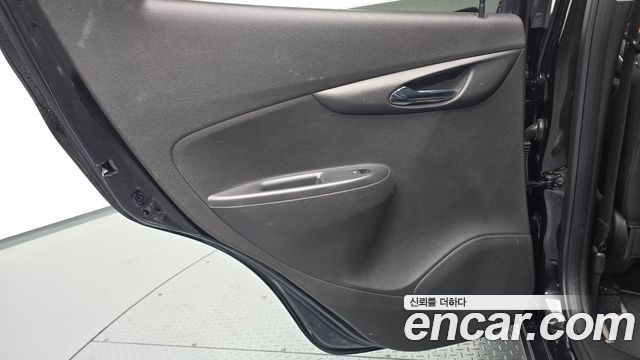 Chevrolet Korea Spark 2018 — photo 15