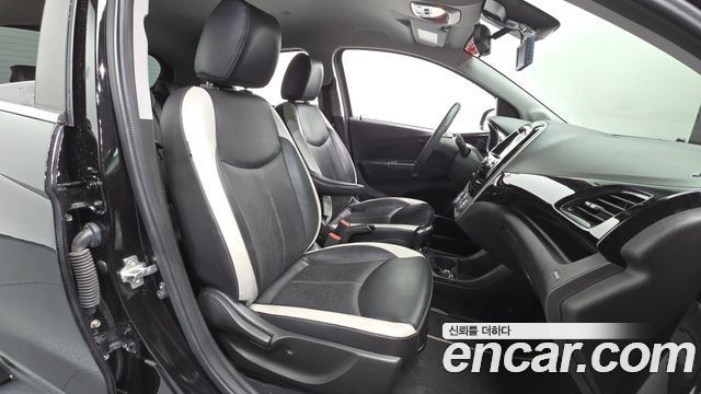Chevrolet Korea Spark 2018 — photo 16