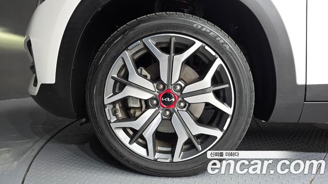 Kia Seltos 2023 — photo 5