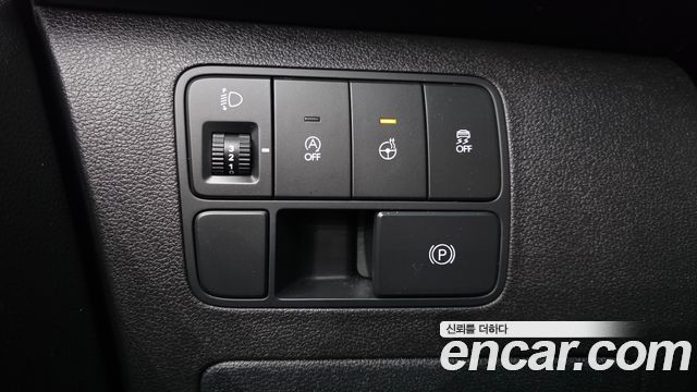 Hyundai Staria 2023 — photo 13