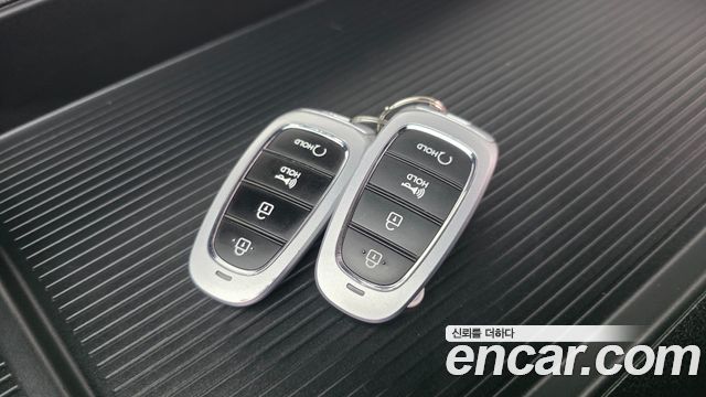 Hyundai Staria 2023 — photo 19