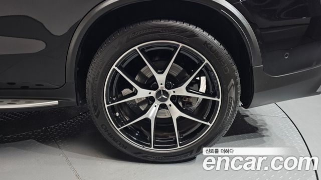 Mercedes-Benz GLC-Class 2022 — photo 7