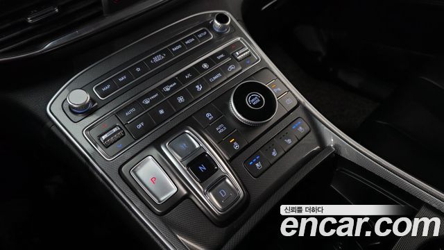 Hyundai Santafe 2021 — photo 9