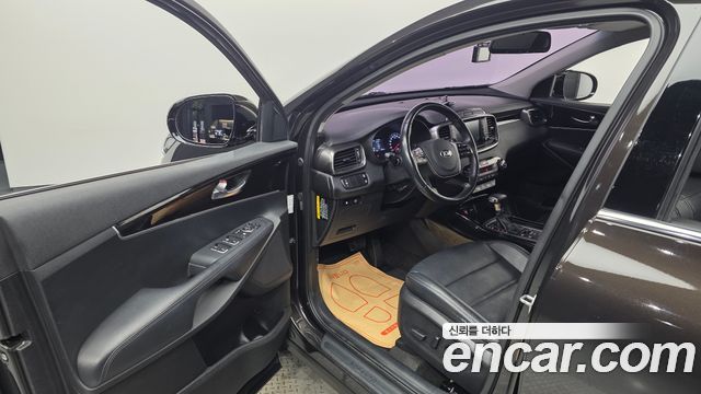 Kia Sorento 2019 — photo 10