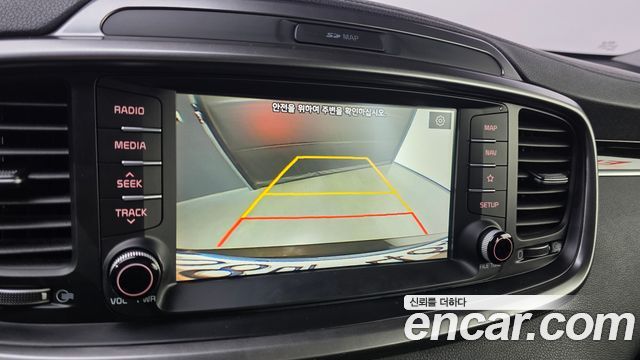 Kia Sorento 2019 — photo 17