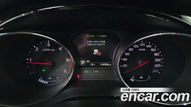 Kia Canival 2018 — photo 11