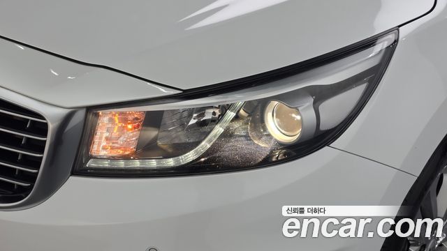 Kia Canival 2018 — photo 8