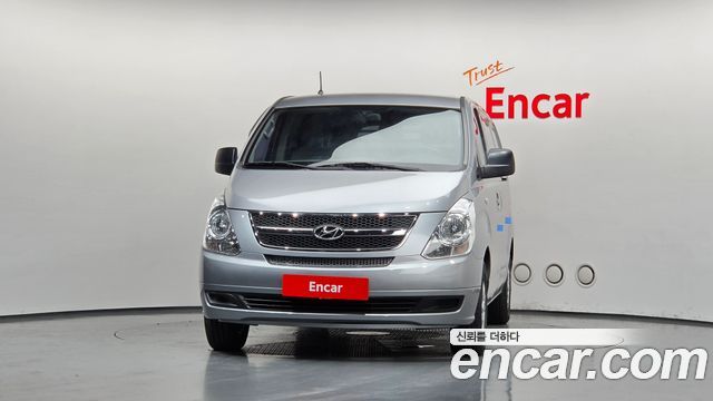 Hyundai Starex 2012 — photo 3