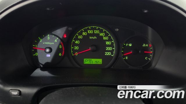 Hyundai Starex 2012 — photo 8