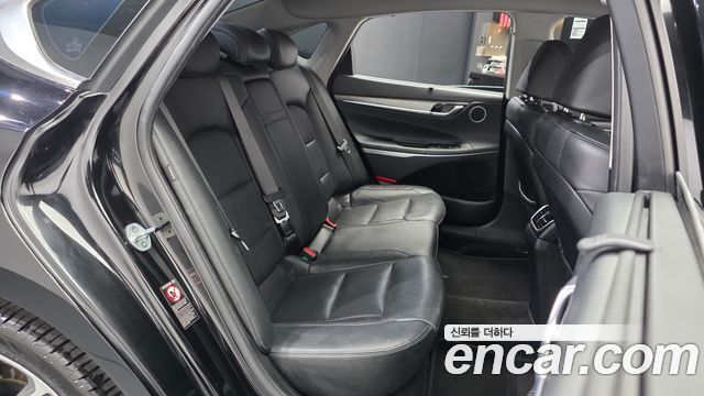 Hyundai Grandeur 2018 — photo 18