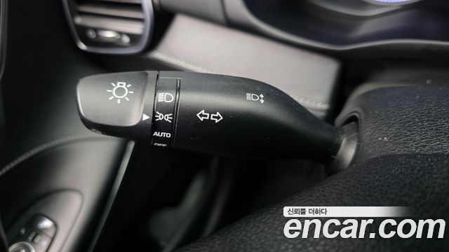 Hyundai Grandeur 2018 — photo 23