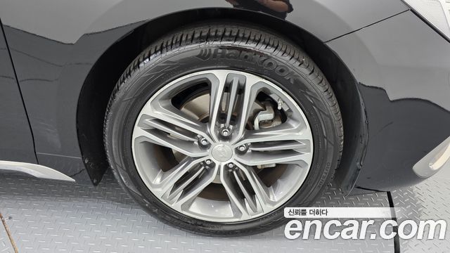 Hyundai Grandeur 2018 — photo 7