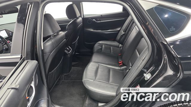 Hyundai Grandeur 2018 — photo 16