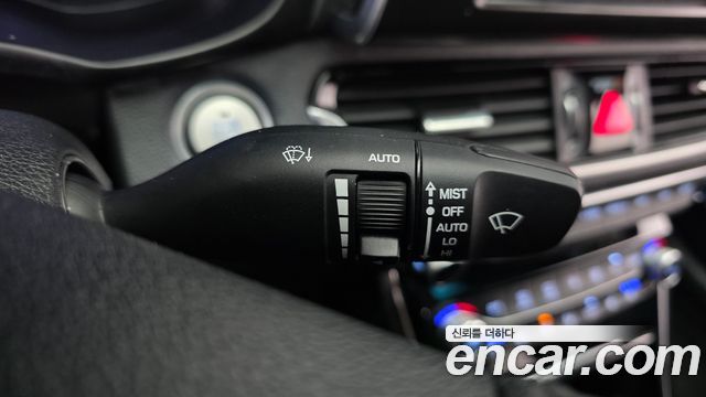 Hyundai Grandeur 2018 — photo 28