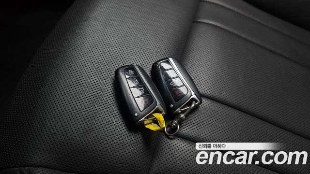 Hyundai Genesis 2014 — photo 21