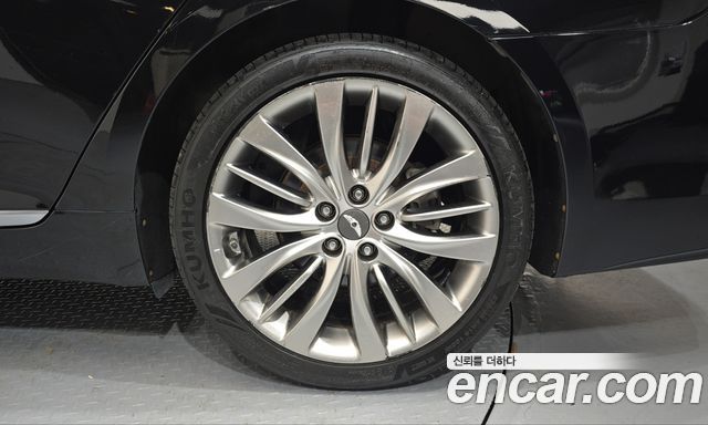Hyundai Genesis 2014 — photo 7