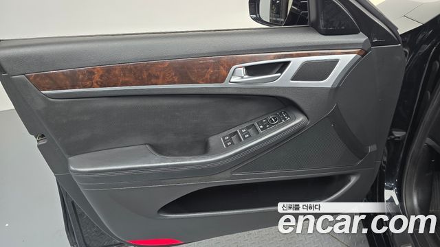 Hyundai Genesis 2014 — photo 14