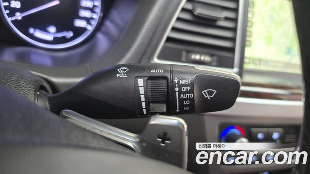 Hyundai Genesis 2014 — photo 27