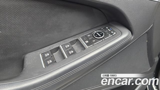 Hyundai Genesis 2014 — photo 29