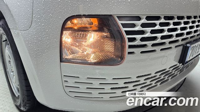 Hyundai Staria 2022 — photo 8