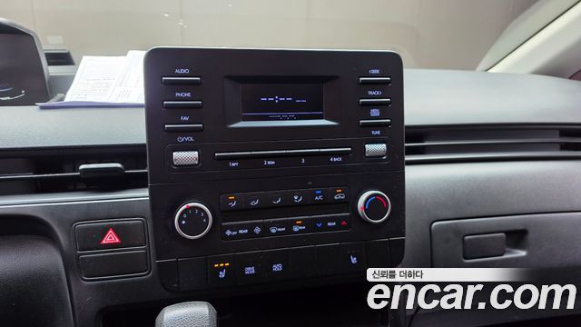 Hyundai Staria 2022 — photo 29